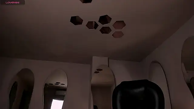 KatieNolan 1 online show from 04-07-26, 06:41