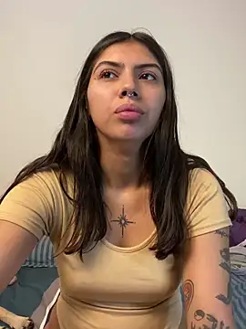 Argentiiniita online show from 03-22-25, 08:37