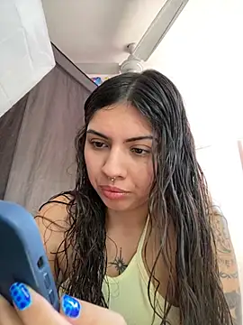 Argentiiniita online show from 11-01-25, 08:22