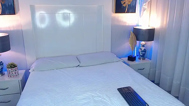 Ivyy Crystal online show from 02-26-26, 01:10