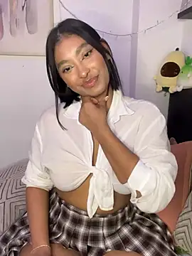 Isabella fasilier online show from 02-24-25, 12:52