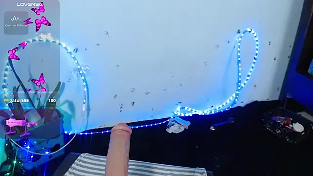 April sexycurvi online show from 03-18-25, 07:19