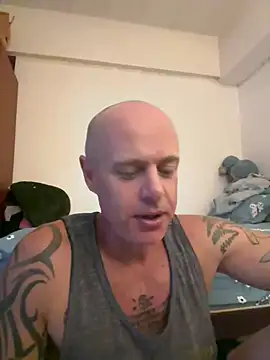 Snapshot of luv2masterb8247 chatting on 12-03-24, 05:20 luv2masterb8247 online show from 12-03-24, 05:20