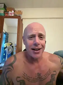 Snapshot of luv2masterb8247 chatting on 01-06-25, 06:25 luv2masterb8247 online show from 01-06-25, 06:25