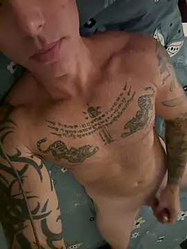 Snapshot of luv2masterb8247 chatting on 01-17-25, 12:31 luv2masterb8247 online show from 01-17-25, 12:31