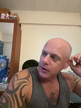 Snapshot of luv2masterb8247 chatting on 01-20-25, 05:04 luv2masterb8247 online show from 01-20-25, 05:04