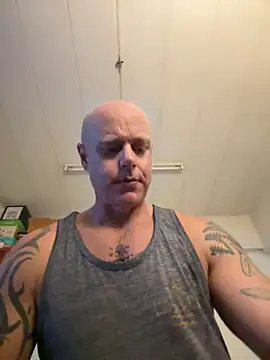 Snapshot of luv2masterb8247 chatting on 01-21-25, 04:21 luv2masterb8247 online show from 01-21-25, 04:21