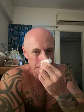 Snapshot of luv2masterb8247 chatting on 02-07-25, 07:29 luv2masterb8247 online show from 02-07-25, 07:29