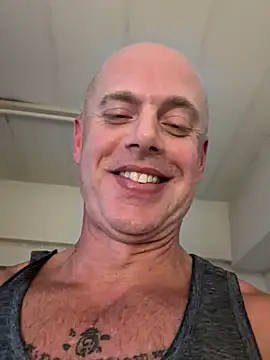 Snapshot of luv2masterb8247 chatting on 02-13-25, 12:35 luv2masterb8247 online show from 02-13-25, 12:35