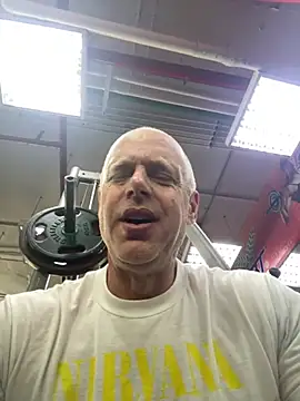 Snapshot of luv2masterb8247 chatting on 02-15-25, 02:04 luv2masterb8247 online show from 02-15-25, 02:04