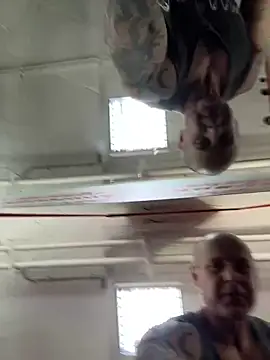 Snapshot of luv2masterb8247 chatting on 02-16-25, 02:09 luv2masterb8247 online show from 02-16-25, 02:09