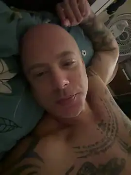 Snapshot of luv2masterb8247 chatting on 02-24-25, 12:41 luv2masterb8247 online show from 02-24-25, 12:41