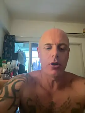 Snapshot of luv2masterb8247 chatting on 03-14-25, 05:16 luv2masterb8247 online show from 03-14-25, 05:16