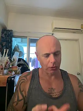 Snapshot of luv2masterb8247 chatting on 03-18-25, 05:09 luv2masterb8247 online show from 03-18-25, 05:09