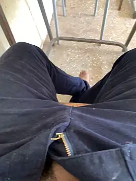 Snapshot of Black_mamba_madingo chatting on 03-09-25, 10:41 Black mamba madingo online show from 03-09-25, 10:41