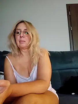 MariaRichi  online show from 11-25-25, 07:30