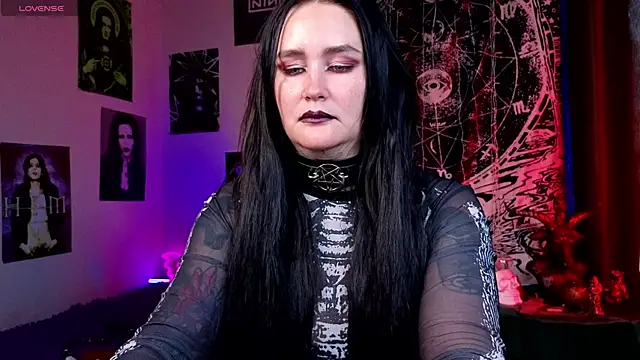 Snapshot of Emmybrightj_ chatting on 05-19-26, 02:18 Emmybrightj online show from 05-19-26, 02:18