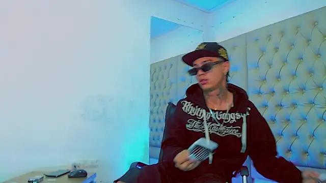 HannibalLester online show from 02-05-25, 10:08