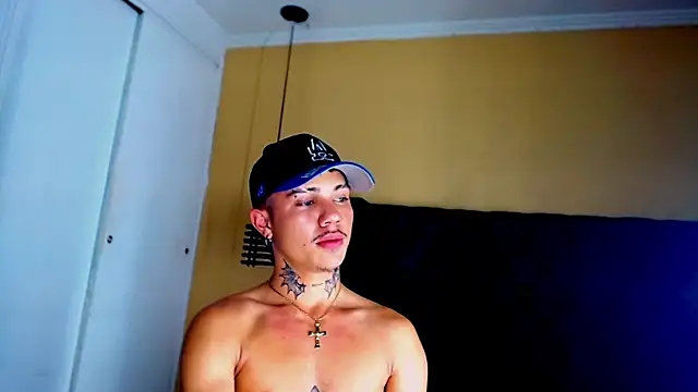 HannibalLester online show from 03-11-25, 05:49