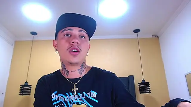 HannibalLester online show from 03-15-25, 04:02