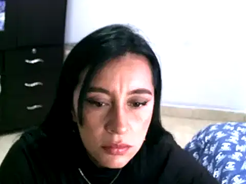 hailey85 online show from 01-18-25, 07:58