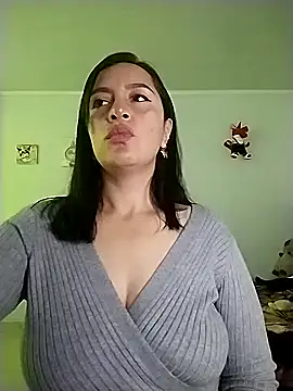 hailey85 online show from 11-19-25, 05:24