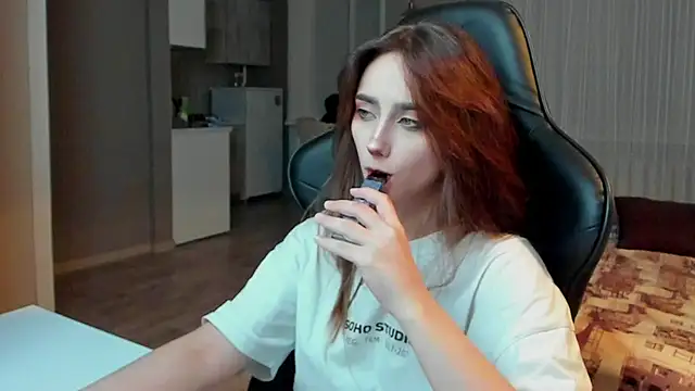 SilverDream online show from 02-11-25, 01:41