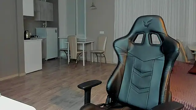 SilverDream online show from 02-23-25, 09:26