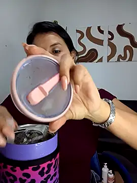 elena jonees online show from 03-31-26, 08:53