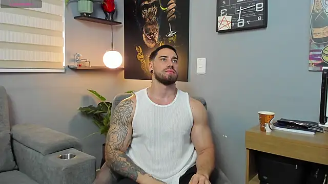 Giorgio-Leone online show from 04-21-26, 06:55