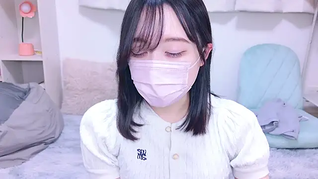 Snapshot of Yurie_ chatting on 02-09-25, 06:22 Yurie online show from 02-09-25, 06:22