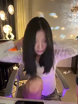 xiaodaibabyy online show from 02-21-25, 04:59