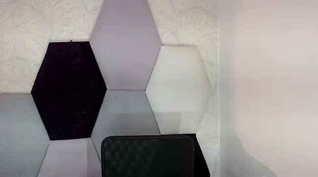 AbrahanBratz online show from 12-14-24, 11:50