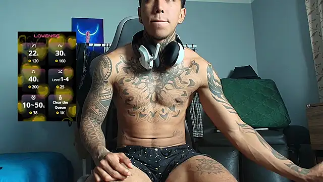 Nickhot0609 online show from 03-22-26, 08:51