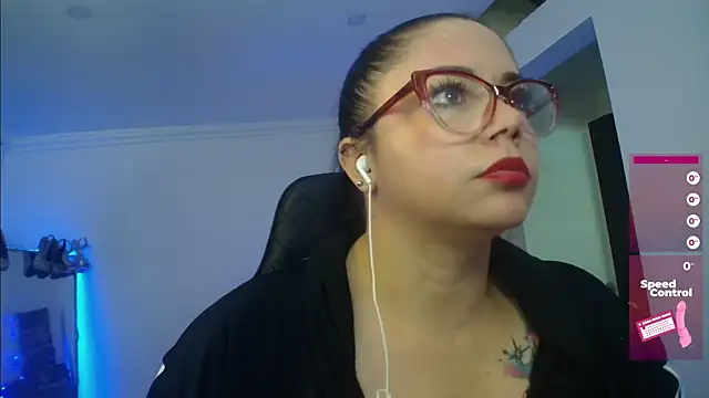 Madame Shein  online show from 12-28-24, 02:21