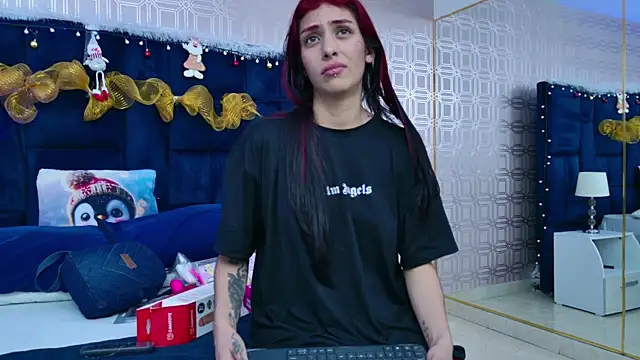 Snapshot of Derieri_D chatting on 12-15-25, 03:22 Derieri D online show from 12-15-25, 03:22