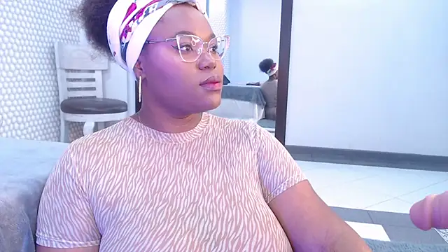 Makena gh online show from 02-10-25, 03:13