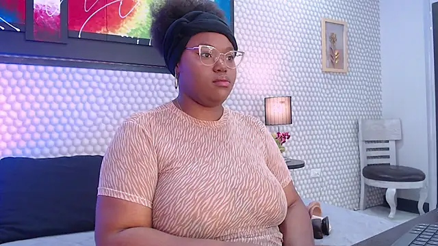 Makena gh online show from 02-16-25, 03:04