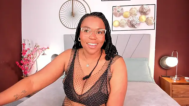 Makena gh online show from 04-13-26, 03:23