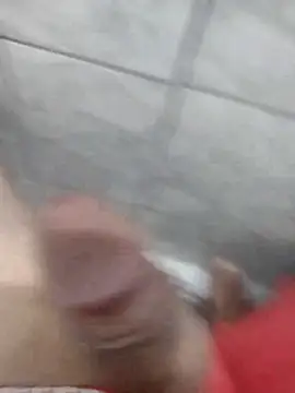 Snapshot of Malubrotudo chatting on 03-05-25, 10:54 Malubrotudo online show from 03-05-25, 10:54