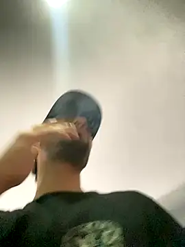 Jestebanano online show from 09-25-25, 12:42