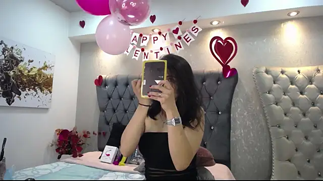 Melodi Roux online show from 02-14-25, 02:54