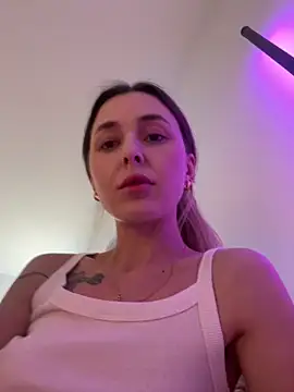 Sophie Enzo online show from 02-14-25, 11:20