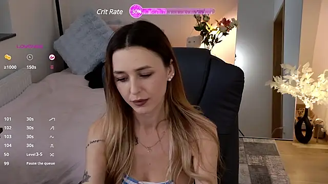 Sophie Enzo online show from 03-16-25, 10:20