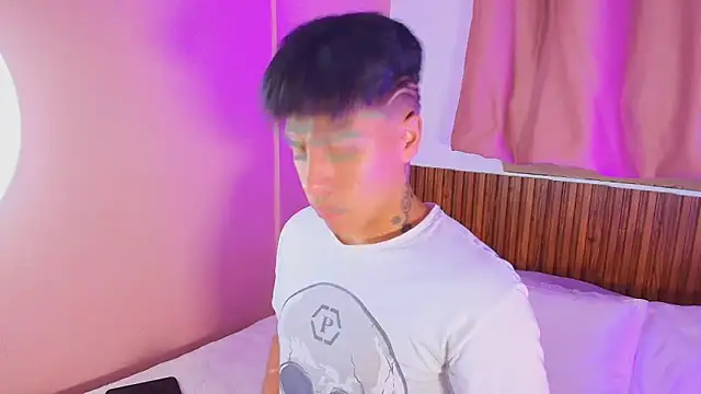 kiing azahell online show from 03-21-26, 01:43