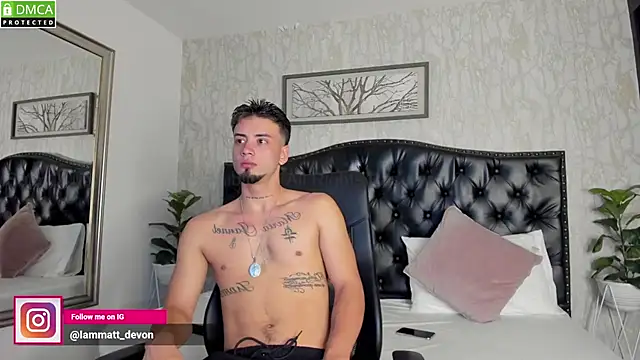 Snapshot of MattDevon chatting on 01-22-25, 11:23 MattDevon online show from 01-22-25, 11:23