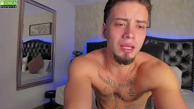 Snapshot of MattDevon chatting on 03-10-25, 05:29 MattDevon online show from 03-10-25, 05:29