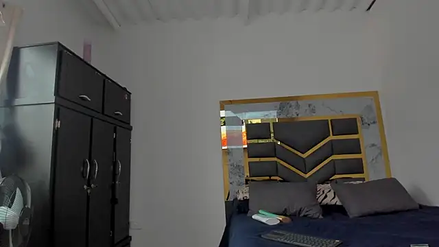 Snapshot of MattDevon chatting on 10-01-25, 08:26 MattDevon online show from 10-01-25, 08:26