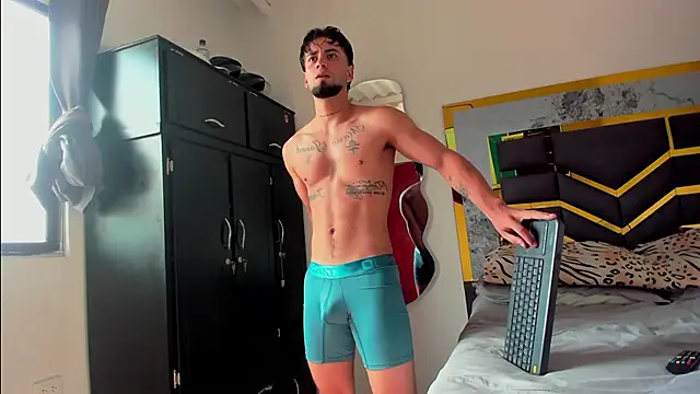 MattDevon online show from 11-11-25, 06:41