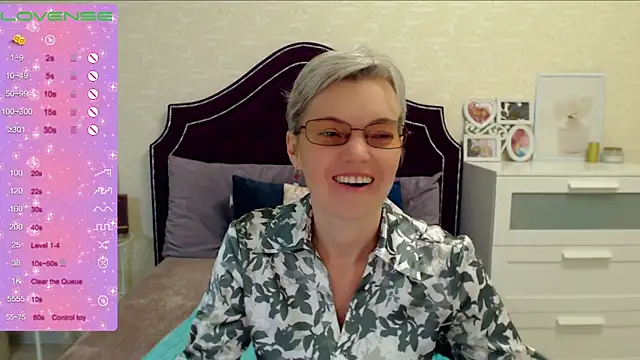 Cutie Erikaa1 online show from 02-10-25, 02:30